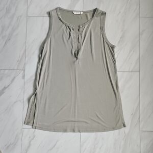 Lush Light Gray Sleeveless Tank Top